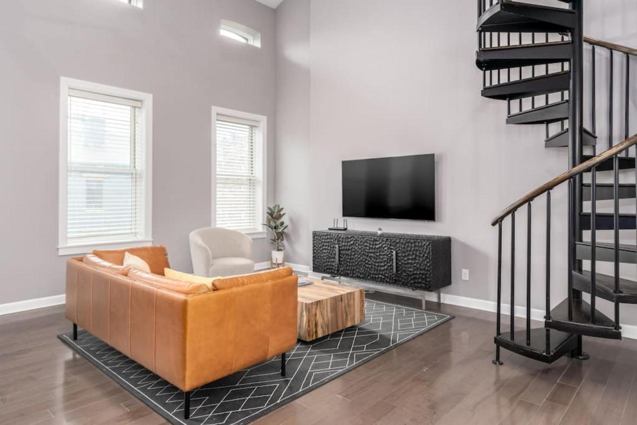 Soaring 2-Bedroom Parkside Loft Walkable To It All Cincinnati Kültér fotó