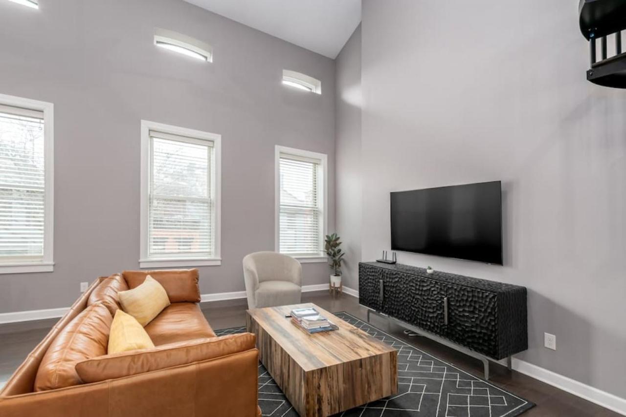 Soaring 2-Bedroom Parkside Loft Walkable To It All Cincinnati Kültér fotó
